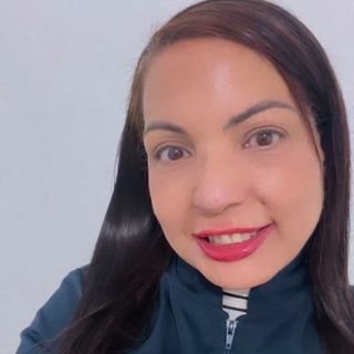 Dra. Carla Manhães