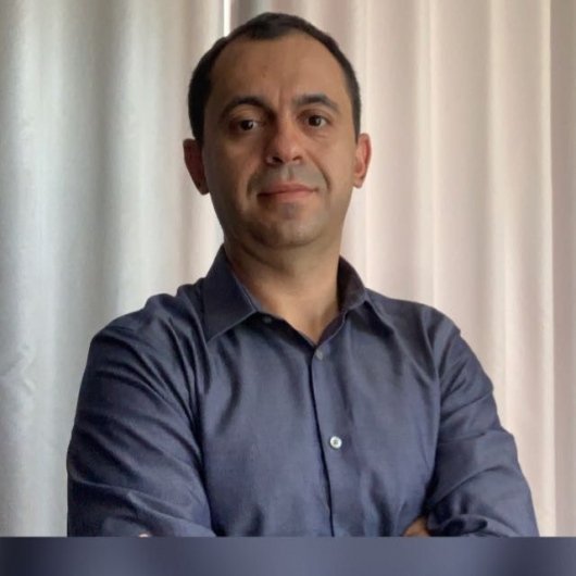 Dr. Flavio Marques dos Santos