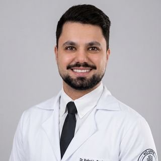 Dr. Rafael Lucena Bastos