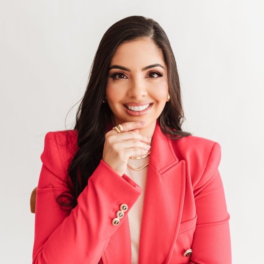 Dra. Danyelle Lima