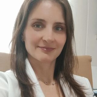 Dra. Lívia Thomazi