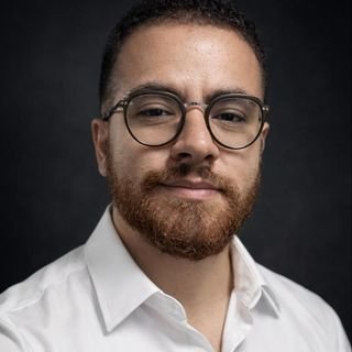 Dr. Nicolás Davezies Espada
