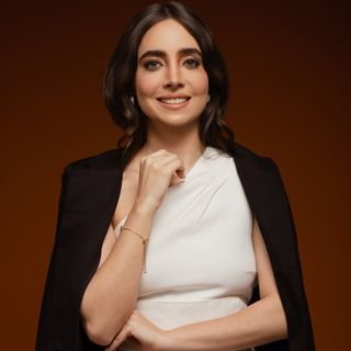 Dra. Lívia Braz
