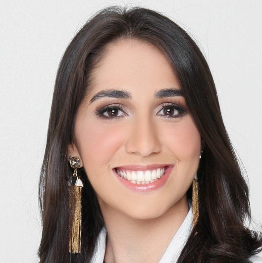 Dra. Iane Pereira