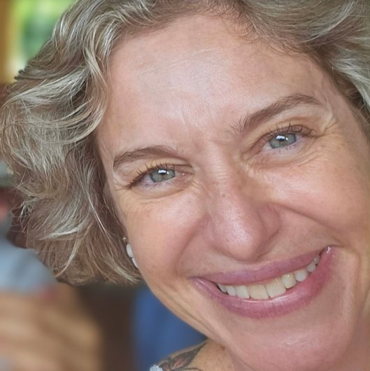 Dra. Adriana Defina