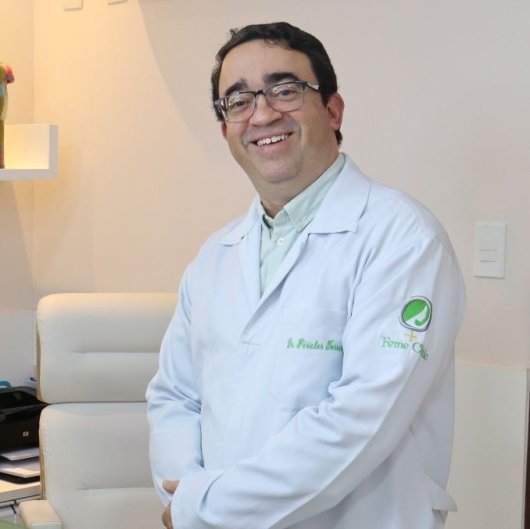 Dr. Pericles Torres