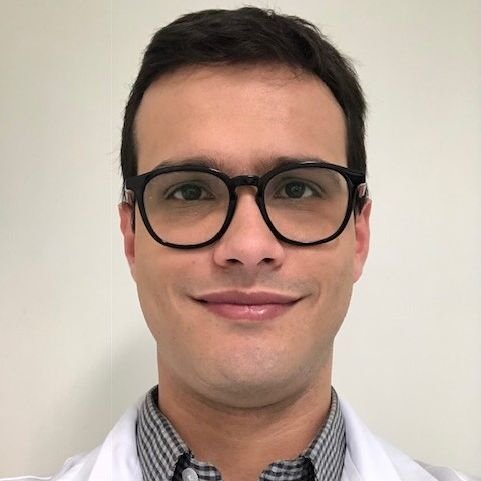 Dr. Matheus Mourao