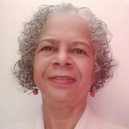 Dra. Roselane Souza