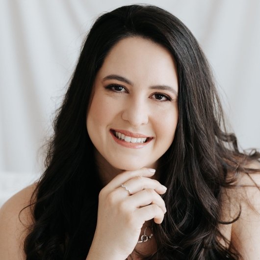 Dra. Hayla Lima Fernandes