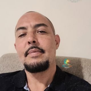 Dr. Marco Izar