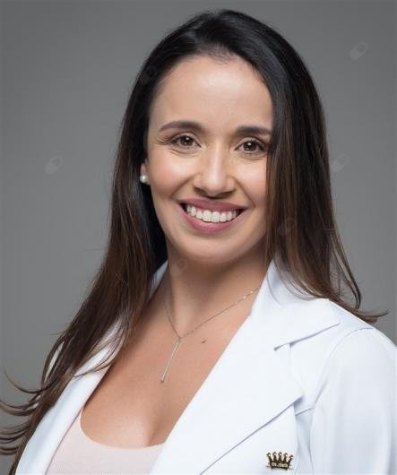 Dra. Ana Carolina da Costa Mello Moreira