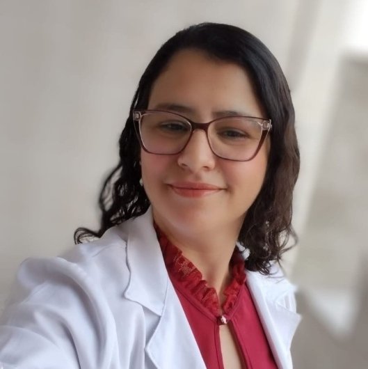 Dra. Daniele Ferreira