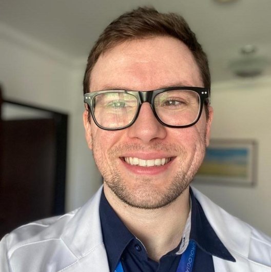 Dr. Xerxes Lima