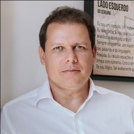 Dr. Rodrigo de Oliveira