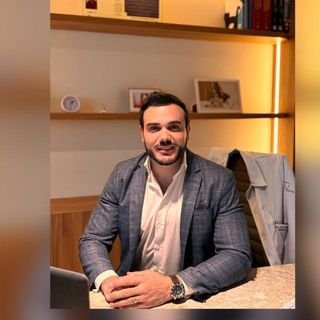 Dr. Fernando Bravo