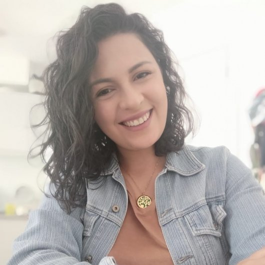 Evilyn Adrine Américo dos Santos Silva