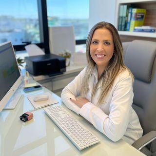 Dra. Marília Amaral Peixoto Da Silveira
