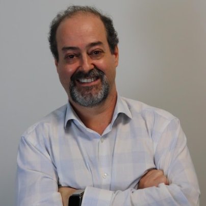 Dr. Eduardo Henrique Teixeira