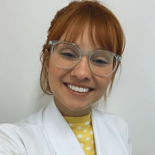 Dra. Daiane Botelho
