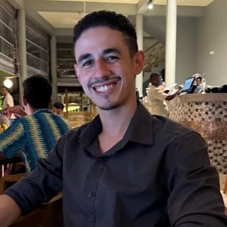 Dr. Rafael Brentan
