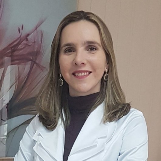 Dra. Amanda De Lima Teixeira