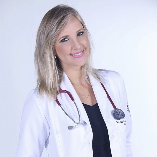 Dra. Anna Carolina da Fonseca