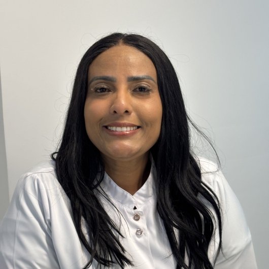 Dra. Ana Flávia Assis