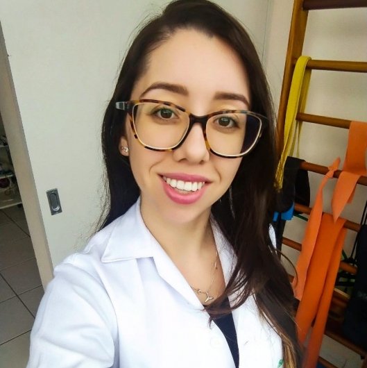 Dra. Bárbara Cavalcanti Lopes