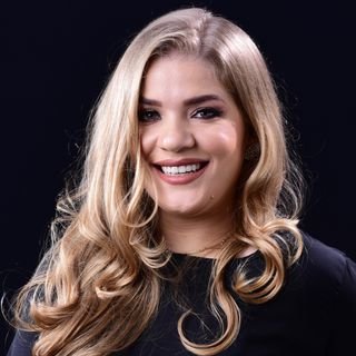 Dra. Ana Carolina de Souza Santos