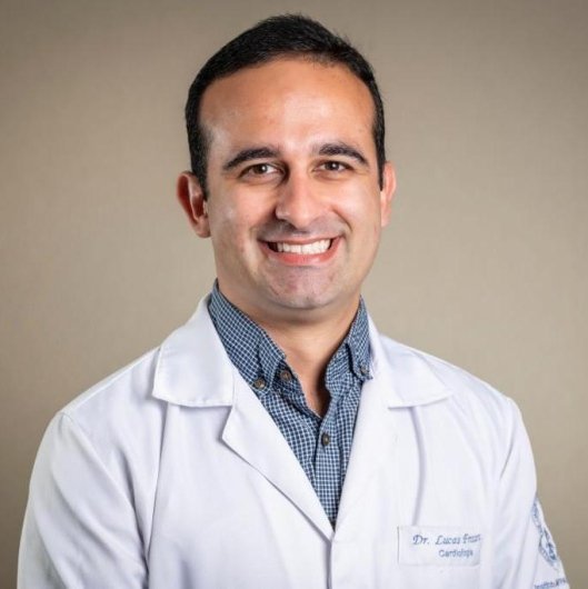 Dr. Lucas Frizzera