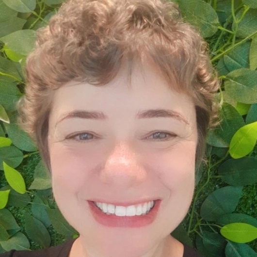 Fabiana De Carvalho Escamilha Moura