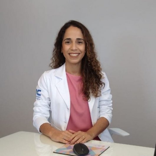 Dra. Taynara Amancio