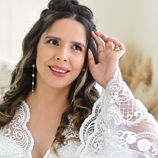 Dra. Elen Cristina da C. S. Rocha