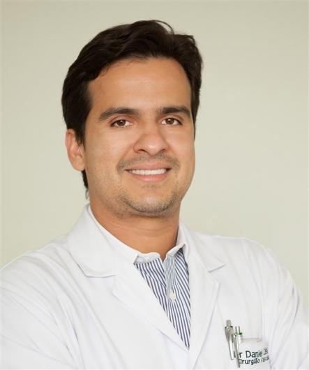 Dr. Daniel César Magalhães Fernandes