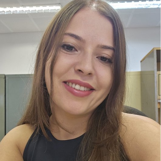 Flávia Nobre