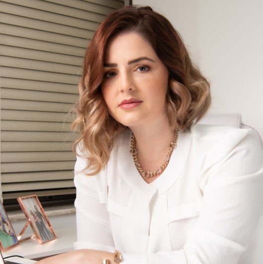 Dra. Camila Picolini