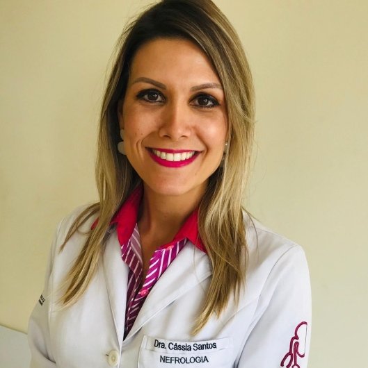 Dra. Cássia Gomes da Silveira Santos