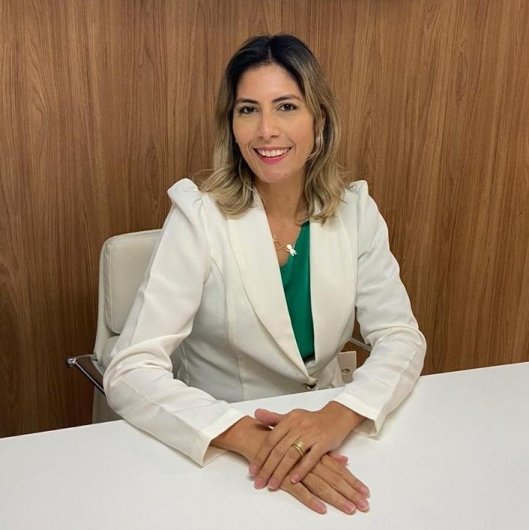 Cláudia Belém
