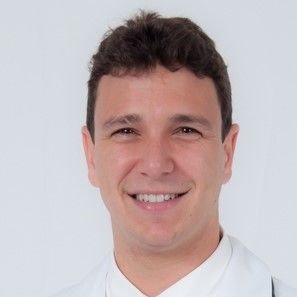Dr. Renan Roldi Rossoni