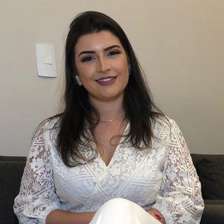 Dra. Carla Costa