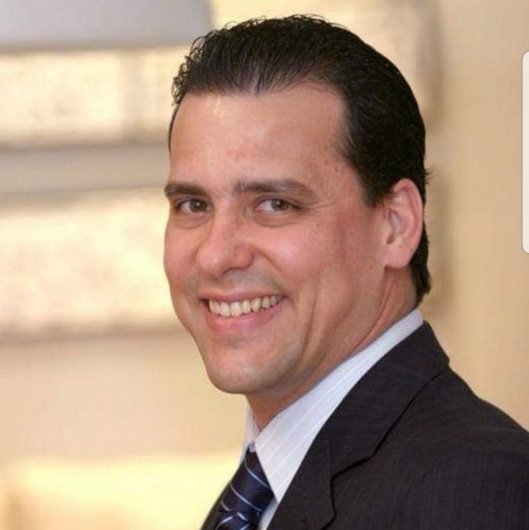 Dr. Gustavo Eduardo Vitorino