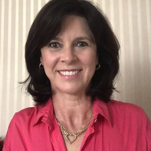 Dra. Cláudia Maria Milazzo Caggiano