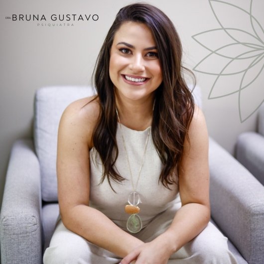 Dra. Bruna Gustavo Rodrigues