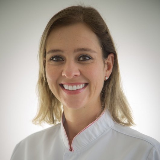 Dra. Juliana Giraldi