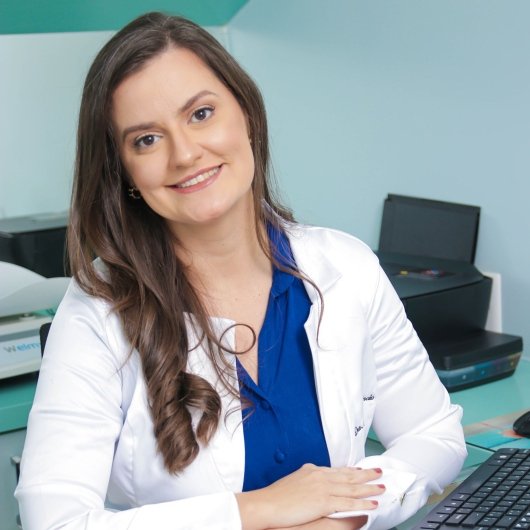 Dra. Adriana Bastos Freitas Amâncio