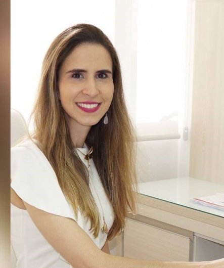 Dra. Vanessa Teles