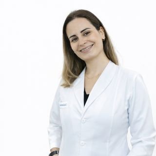 Dra. Juliana Cristina Ferreira Cavalcanti