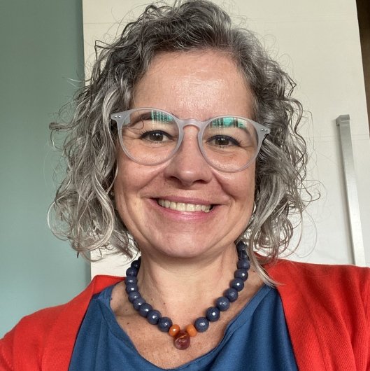 Adriana C R Prata Cesar