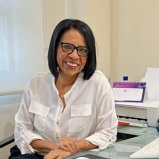 Dra. Marcia da Cunha dos Reis