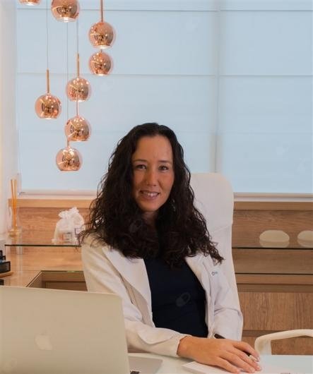 Dra. Raquel de Castro Nunes Pessanha